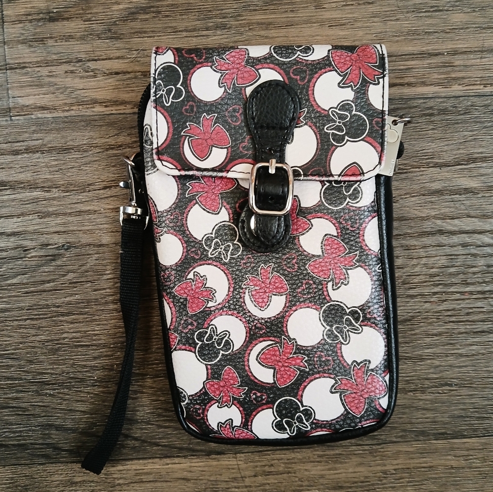 New Disney Parks D-Tech Minnie Mouse Phone Wallet Carrying Case.